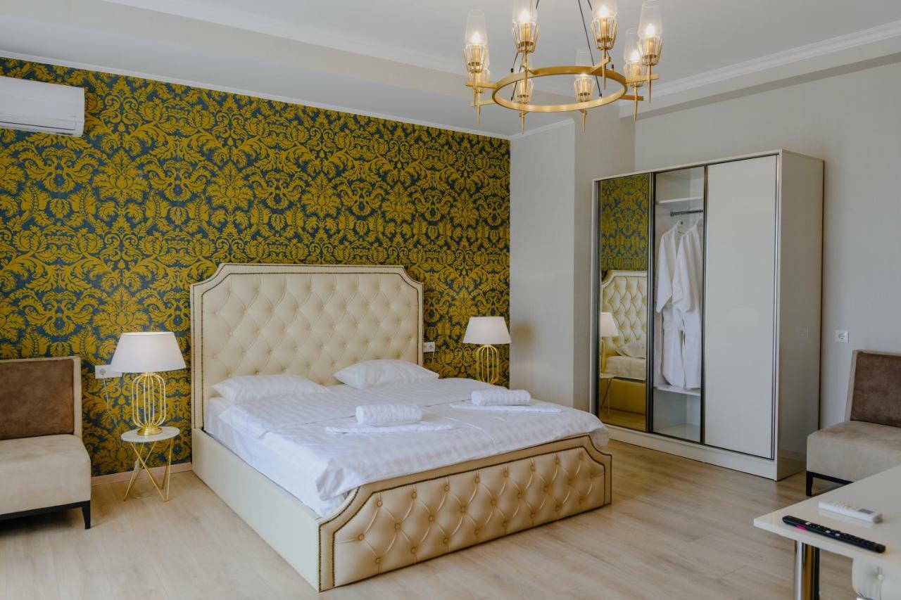 Golden Globe Boutique Hotel Τυφλίδα Εξωτερικό φωτογραφία